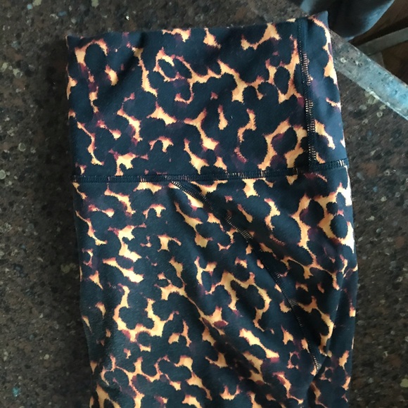 Guru Active Yoga Biker Shorts - Picture 4 of 8